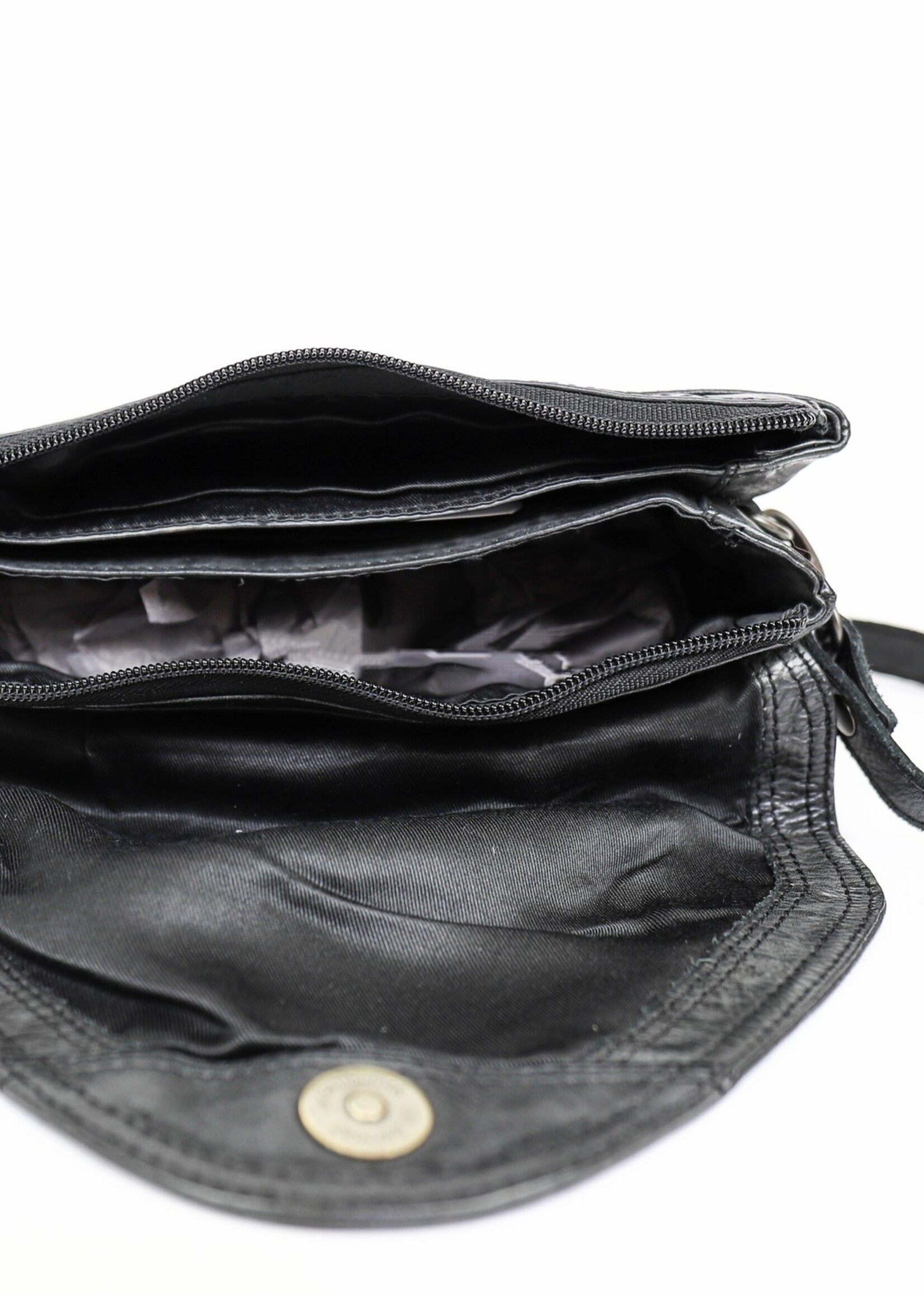 BEAR DESIGN Klein en praktisch schoudertasje.