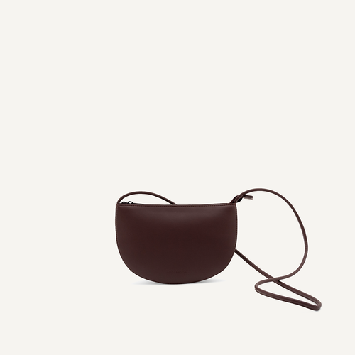 Monk & Anna Monk&Anna Half moon bag Mahogany Monk & Anna Monk&Anna Half moon bag Mahogany