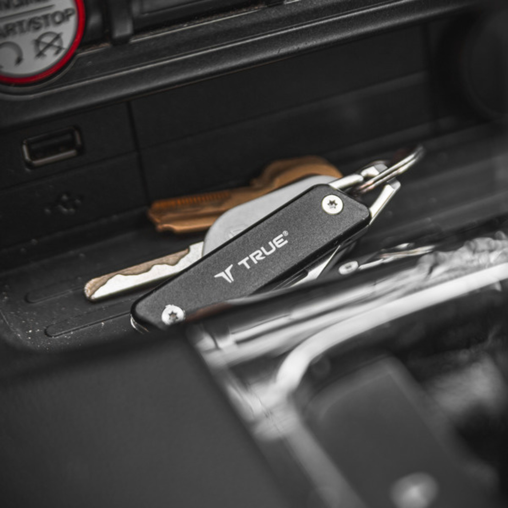 True MODERN KEY CHAIN KNIFE - Black (Gift Box)