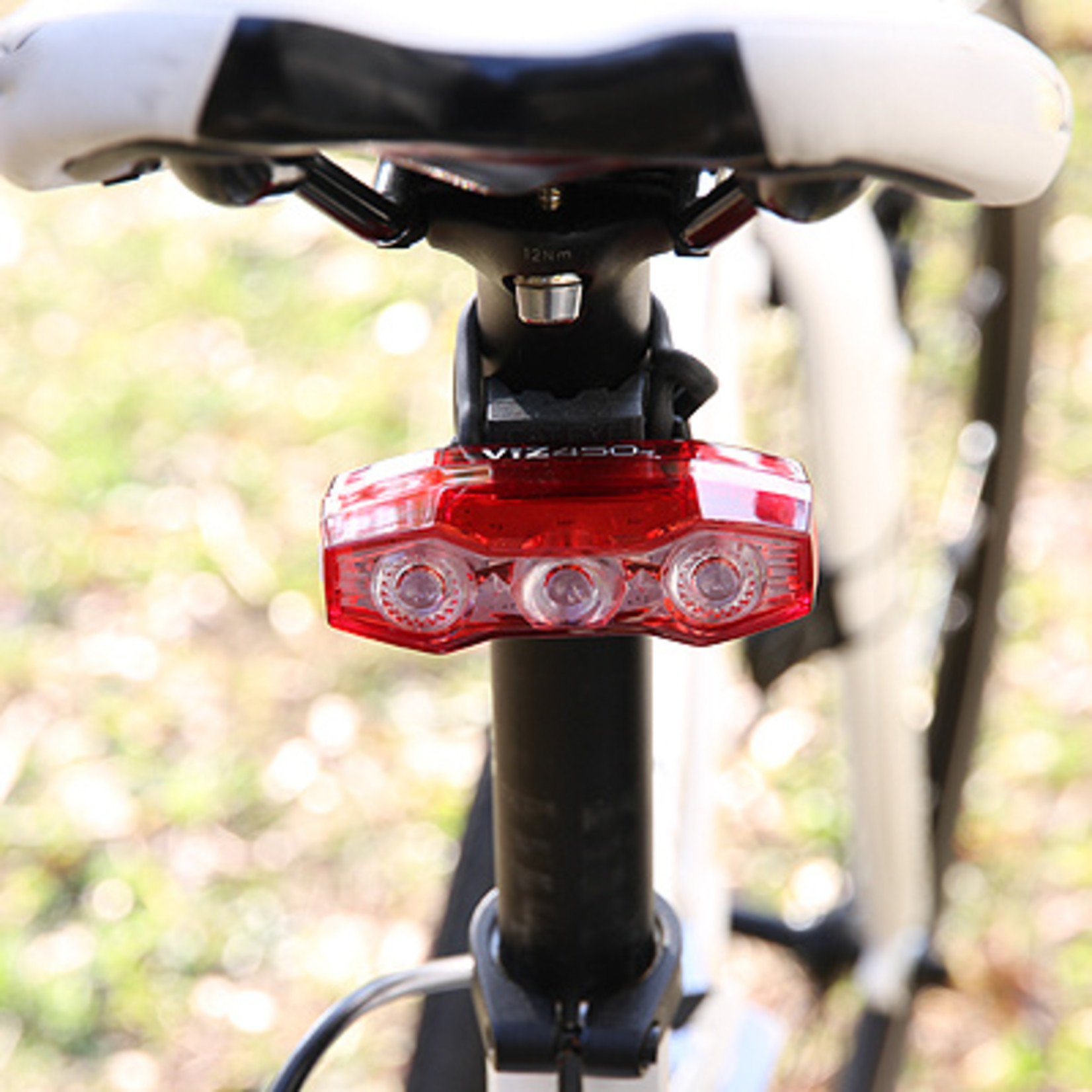 CATEYE VIZ 450 REAR LIGHT