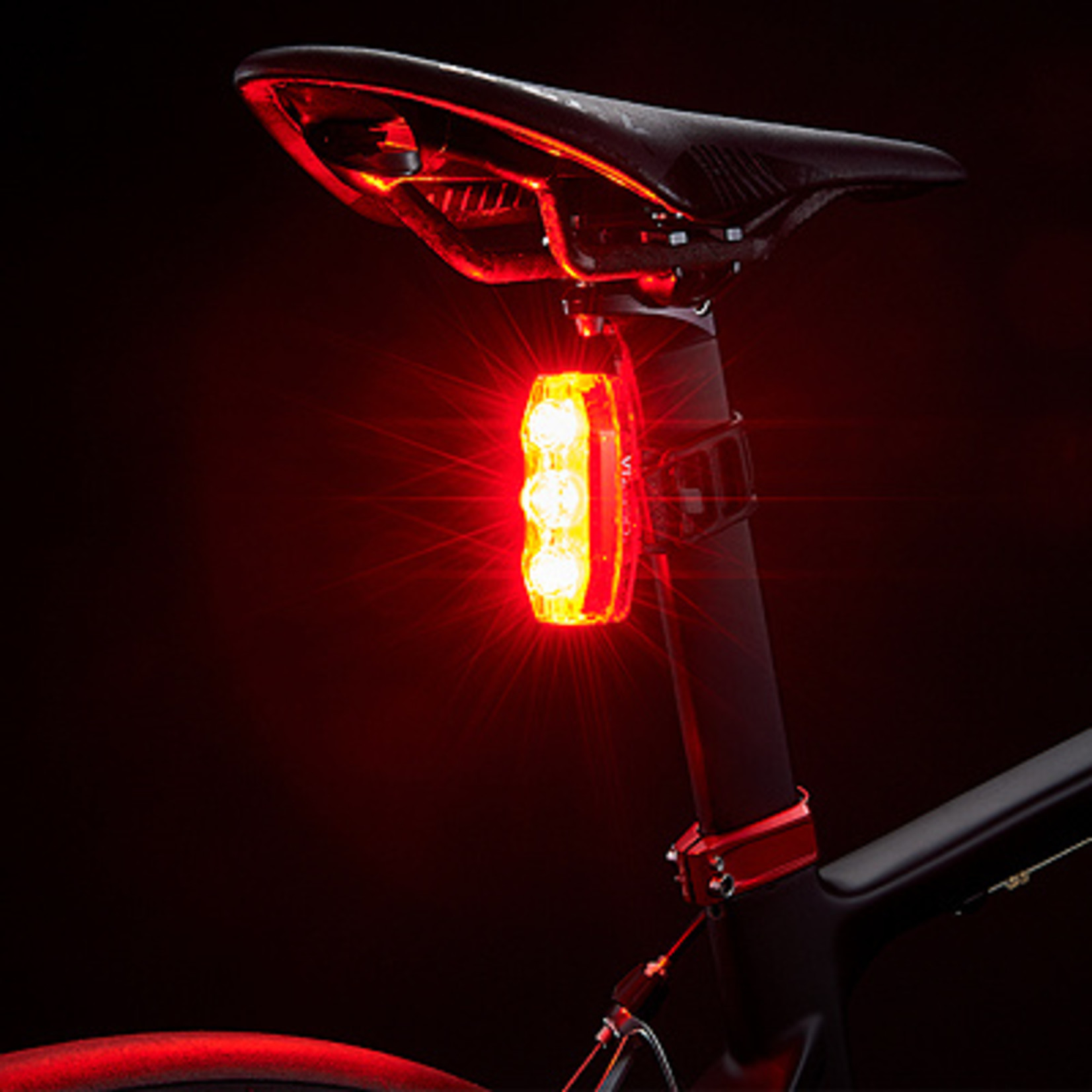 CATEYE VIZ 450 REAR LIGHT