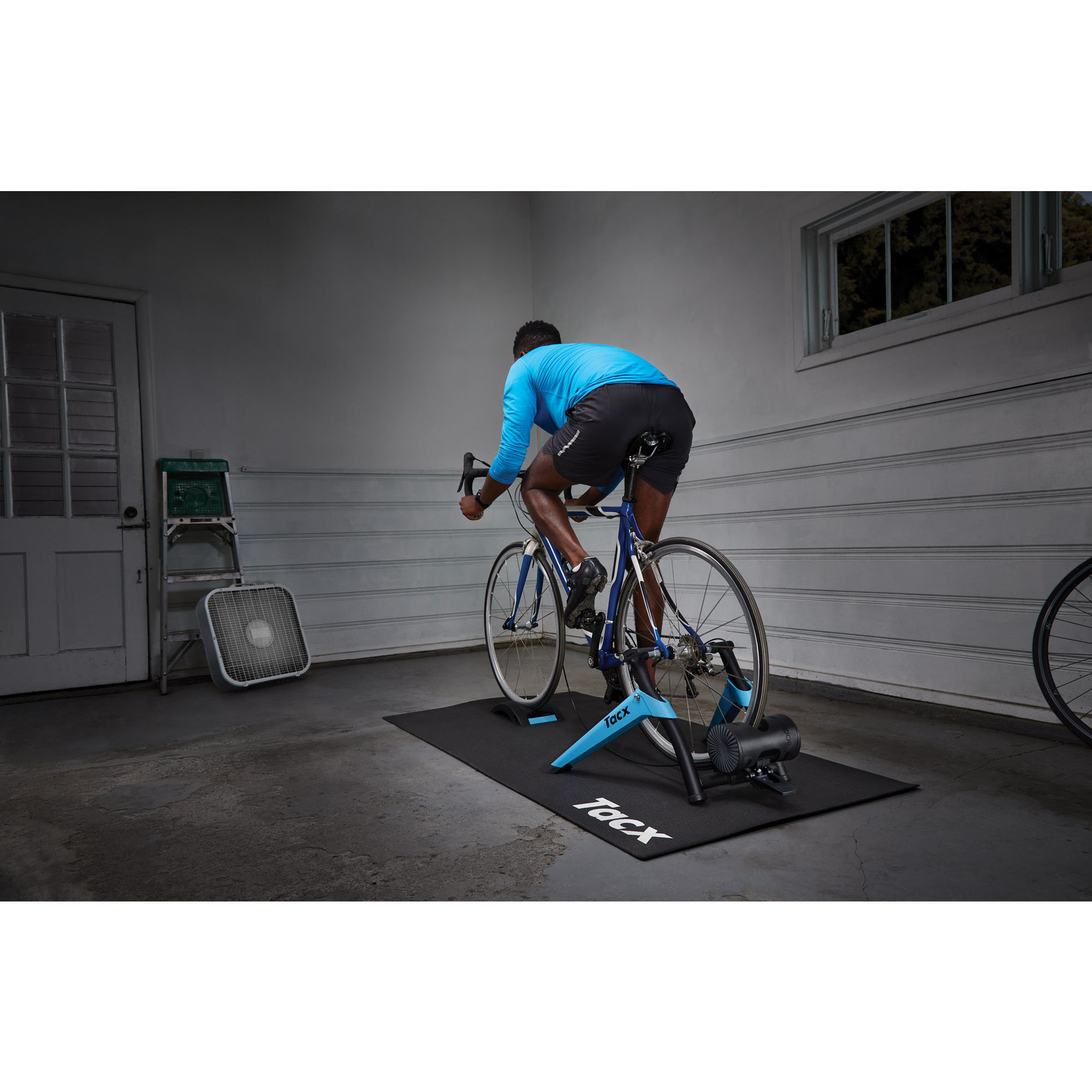 Tacx TACX BOOST TRAINER