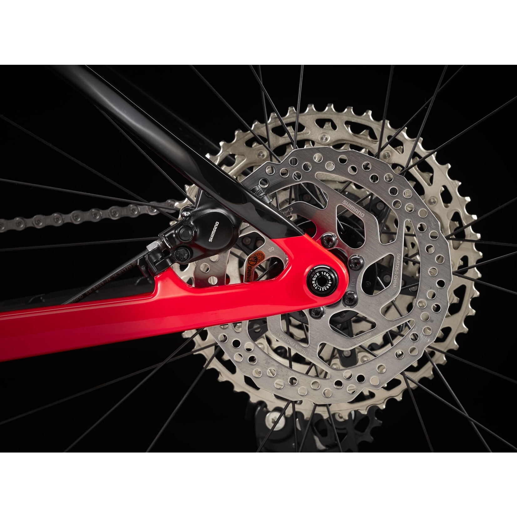 TREK PROCALIBER 9.5 RADIOACTIVE RED TREK BLACK LK Bikes