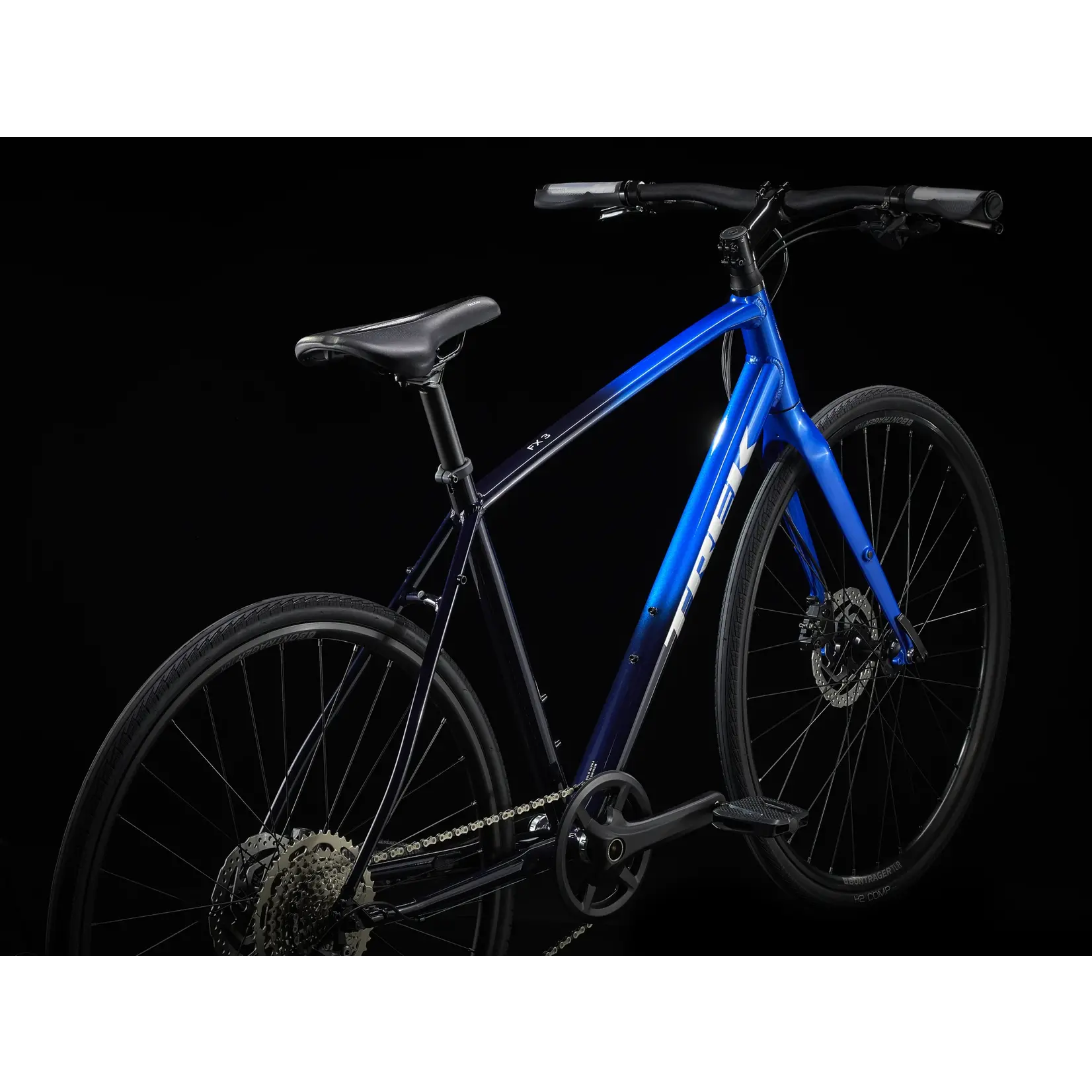 Trek TREK FX 3 ALPINE BLUE TO DEEP DARK BLUE FADE MEDIUM