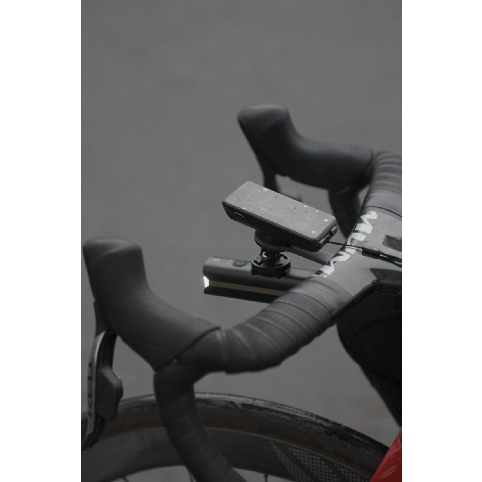 IGPSPORT IGPSPORT VS1200 SMART FRONTLIGHT