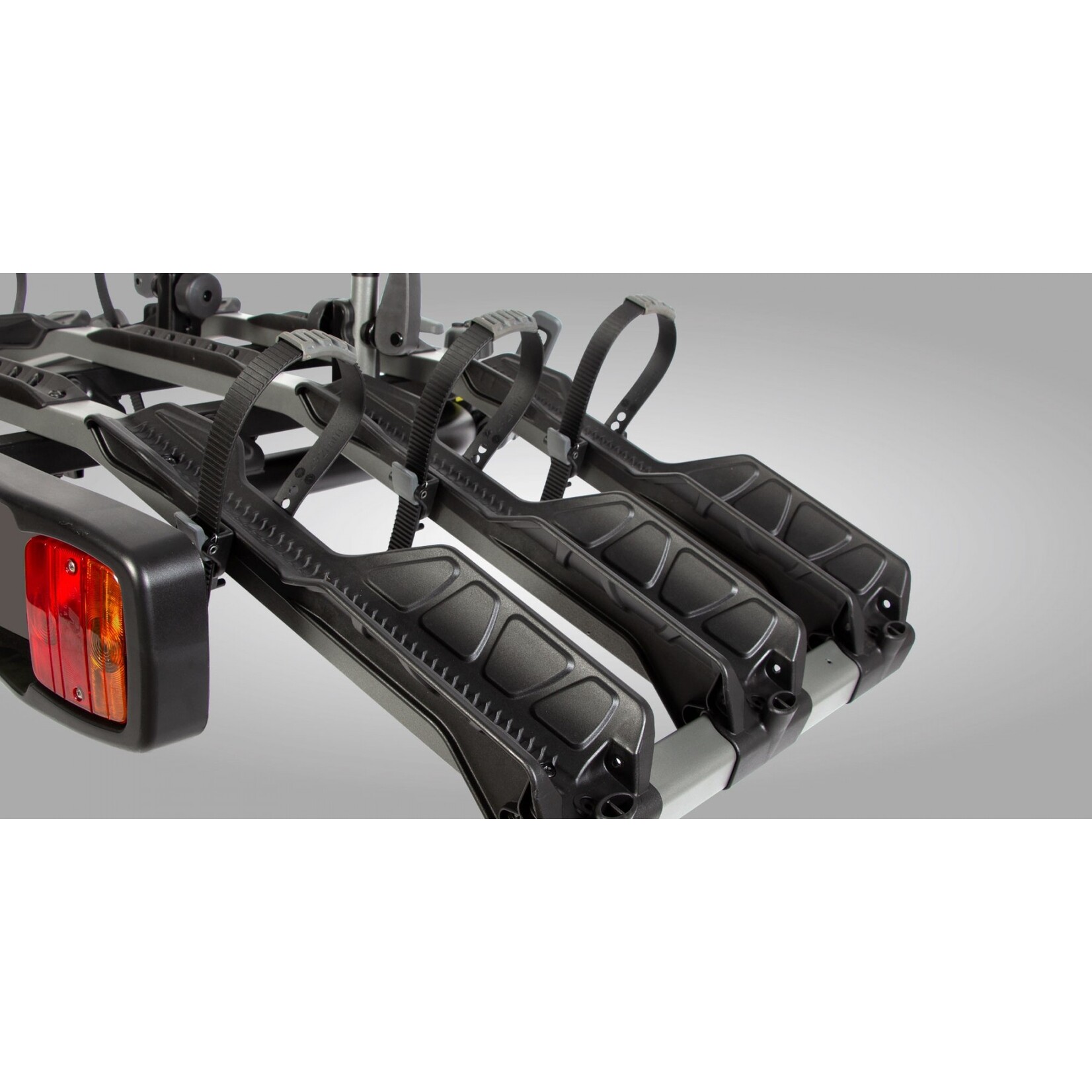 BUZZ RACK BUZZRACK HORNET 3 BIKE TOW BAR BIKE RACK