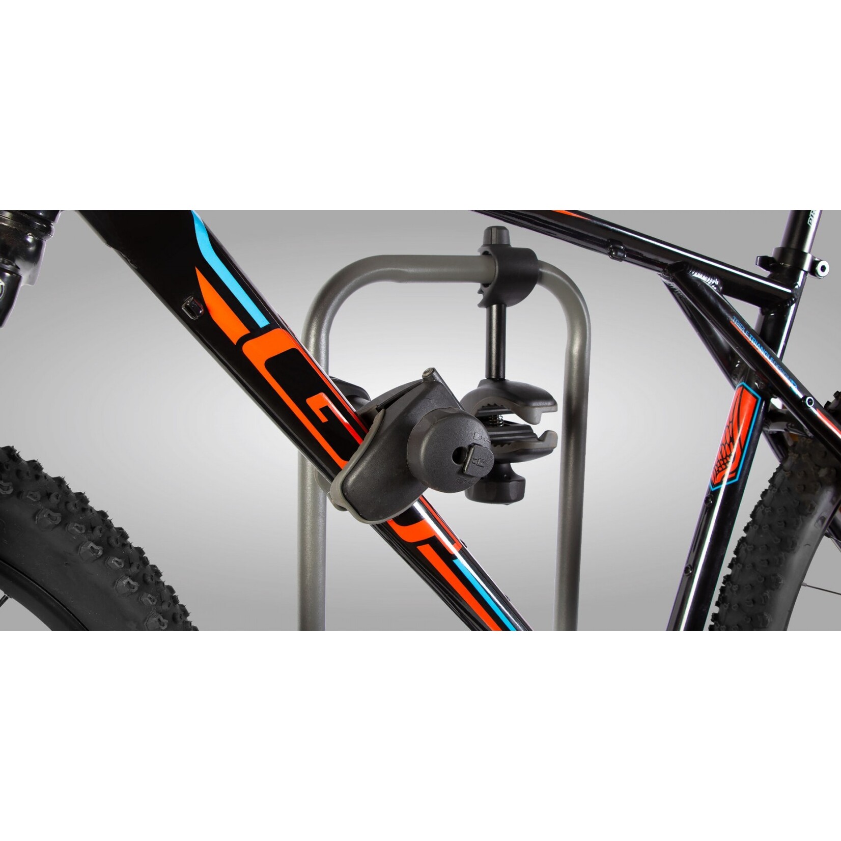 BUZZ RACK BUZZRACK HORNET 3 BIKE TOW BAR BIKE RACK