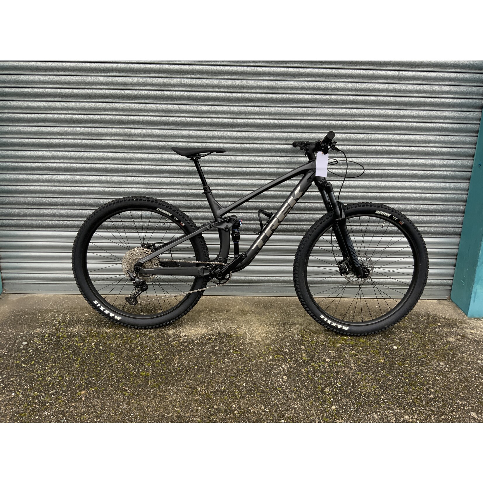 Trek TREK FUEL EX 5 M\L ( ex demo)