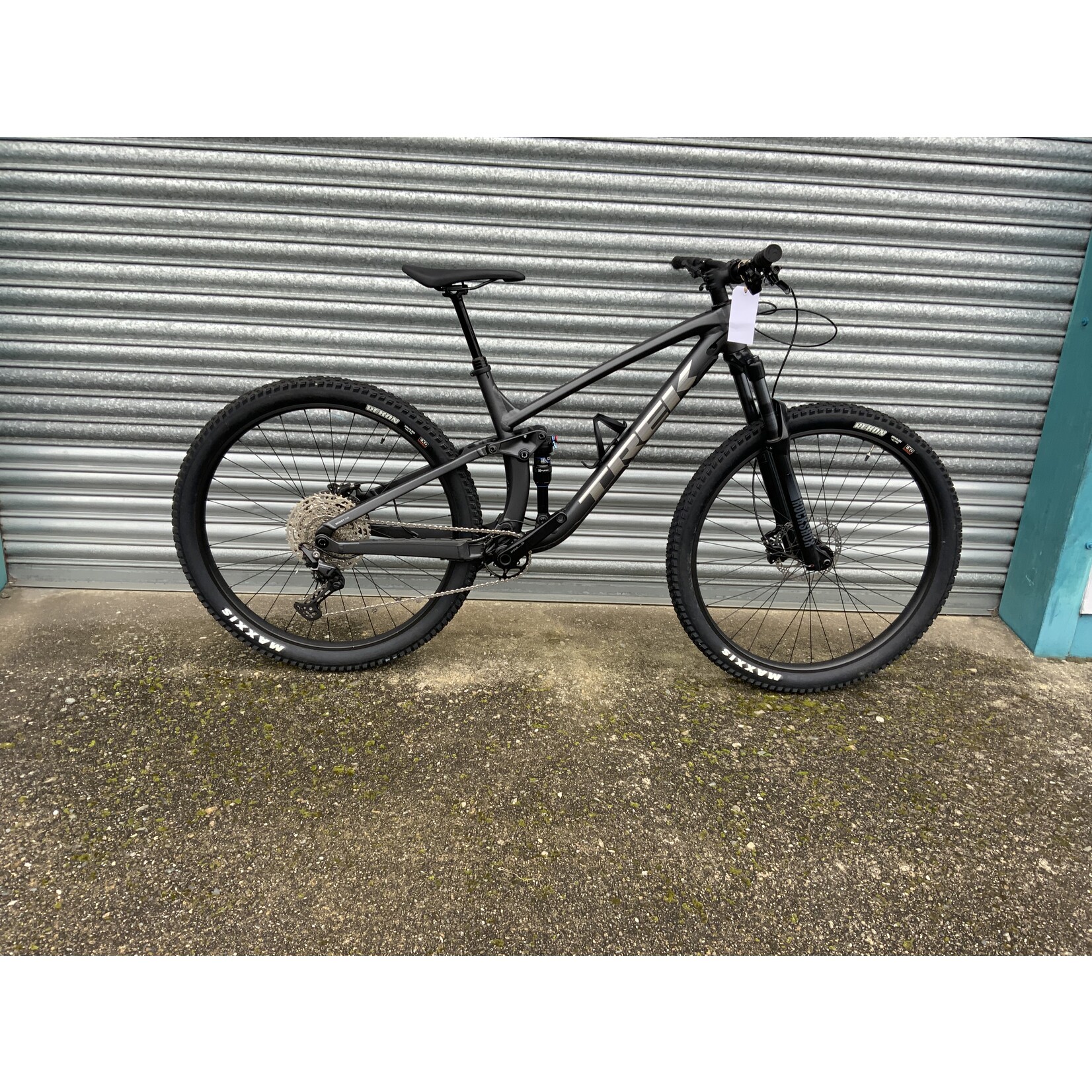 Trek TREK FUEL EX 5 M\L ( ex demo)