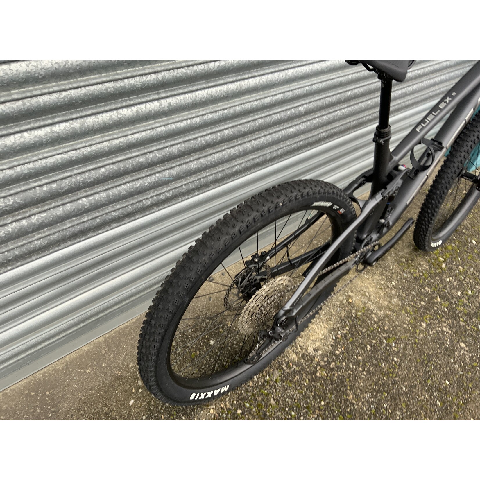 Trek TREK FUEL EX 5 M\L ( ex demo)