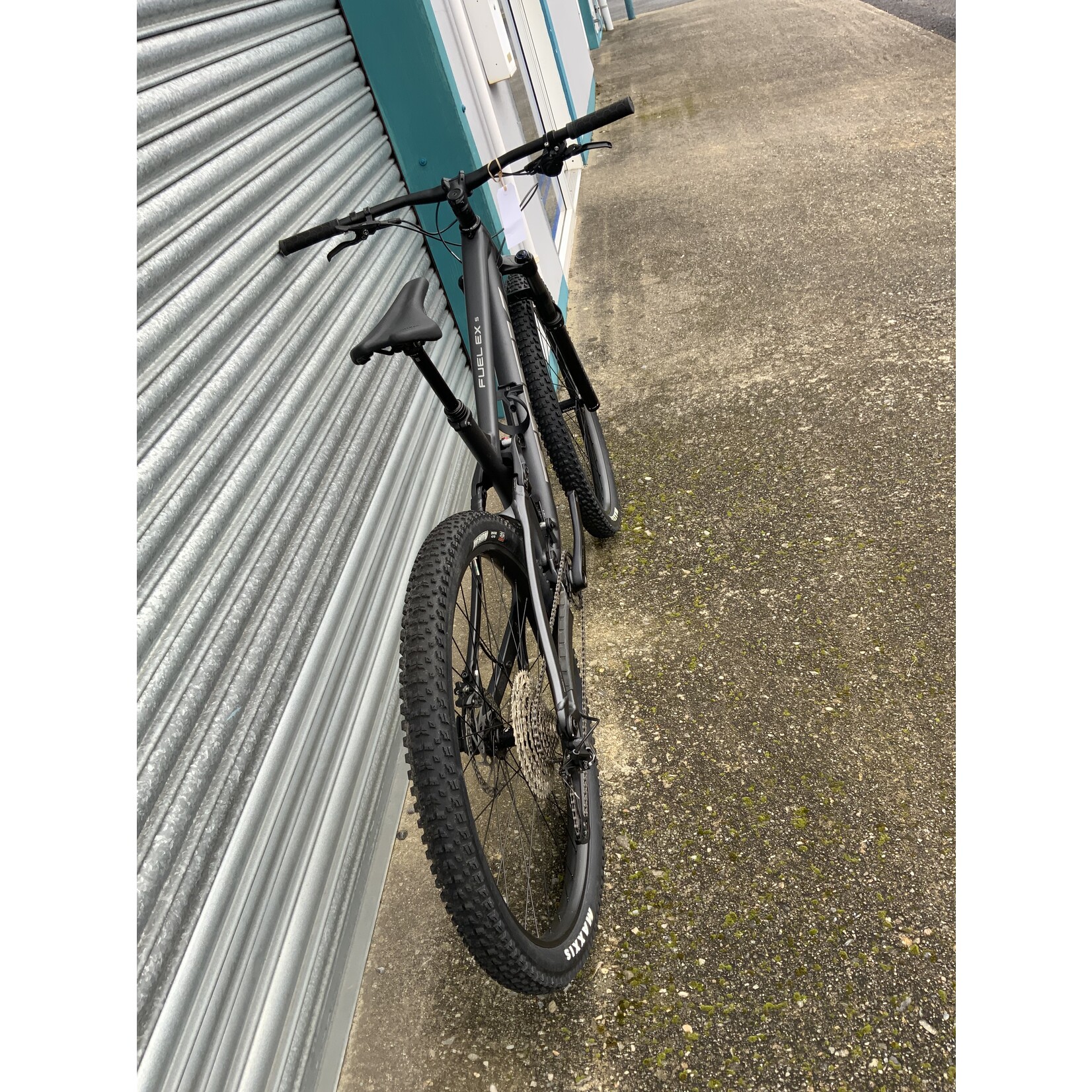 Trek TREK FUEL EX 5 M\L ( ex demo)