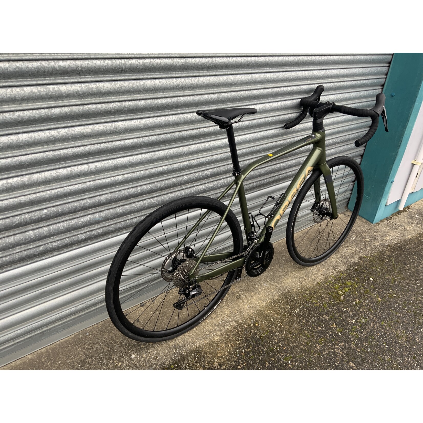 ORBEA AVANT ROAD BIKE 53CM