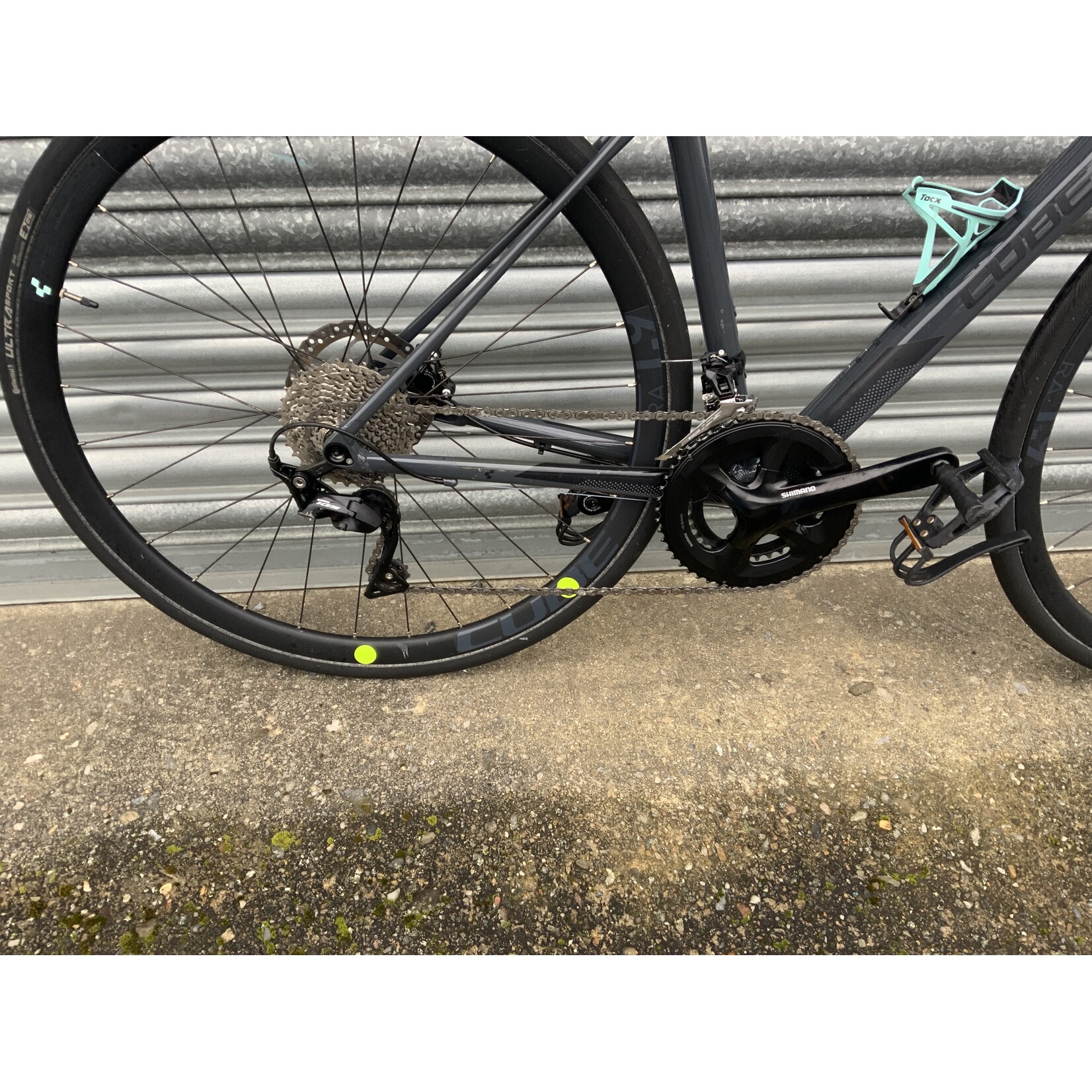 Cube CUBE AXAIL RACE ROAD BIKE 53CM 105 11 SPEED