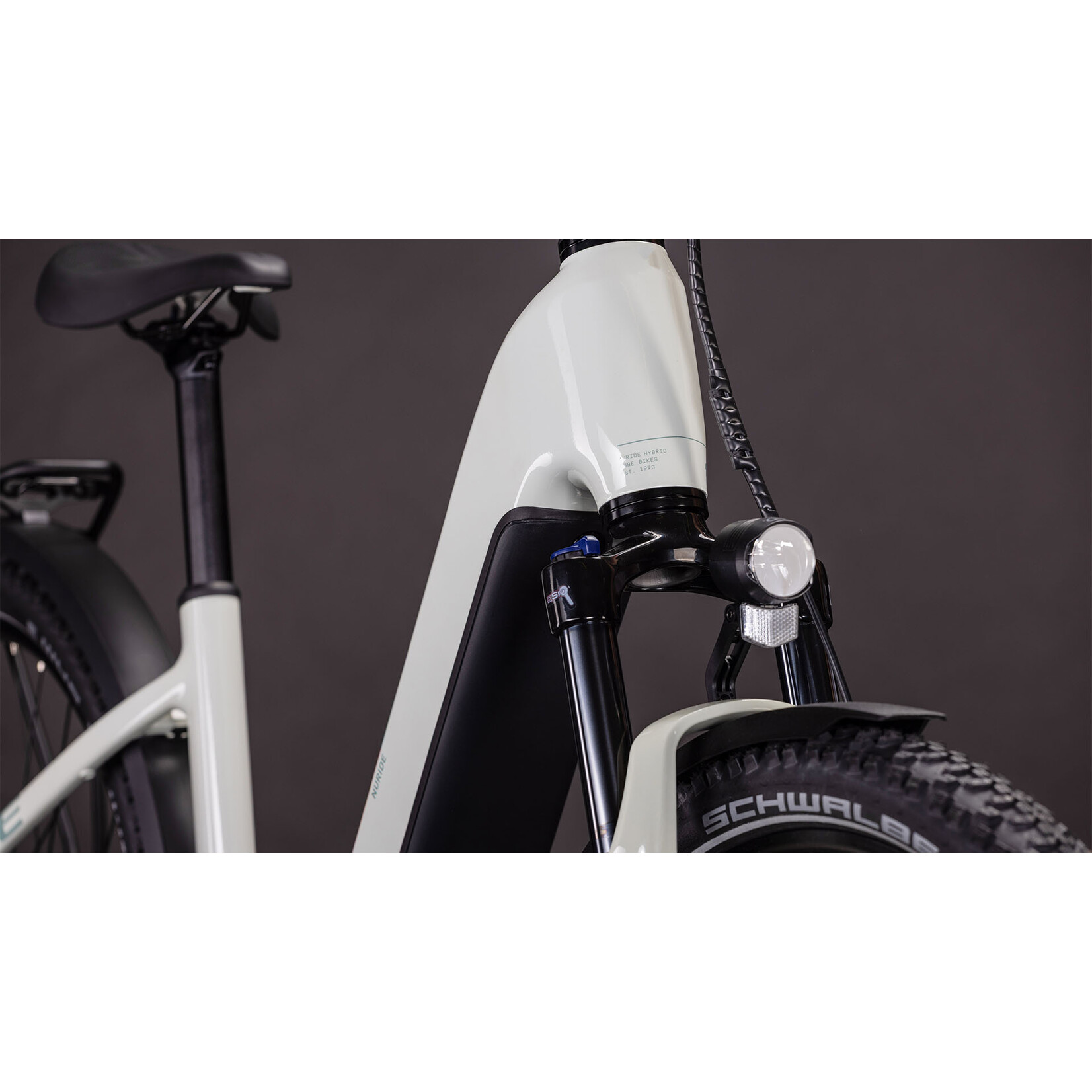 Cube CUBE NURIDE HYBRID PERFORMANCE 600 DESERTSTONE/GREY