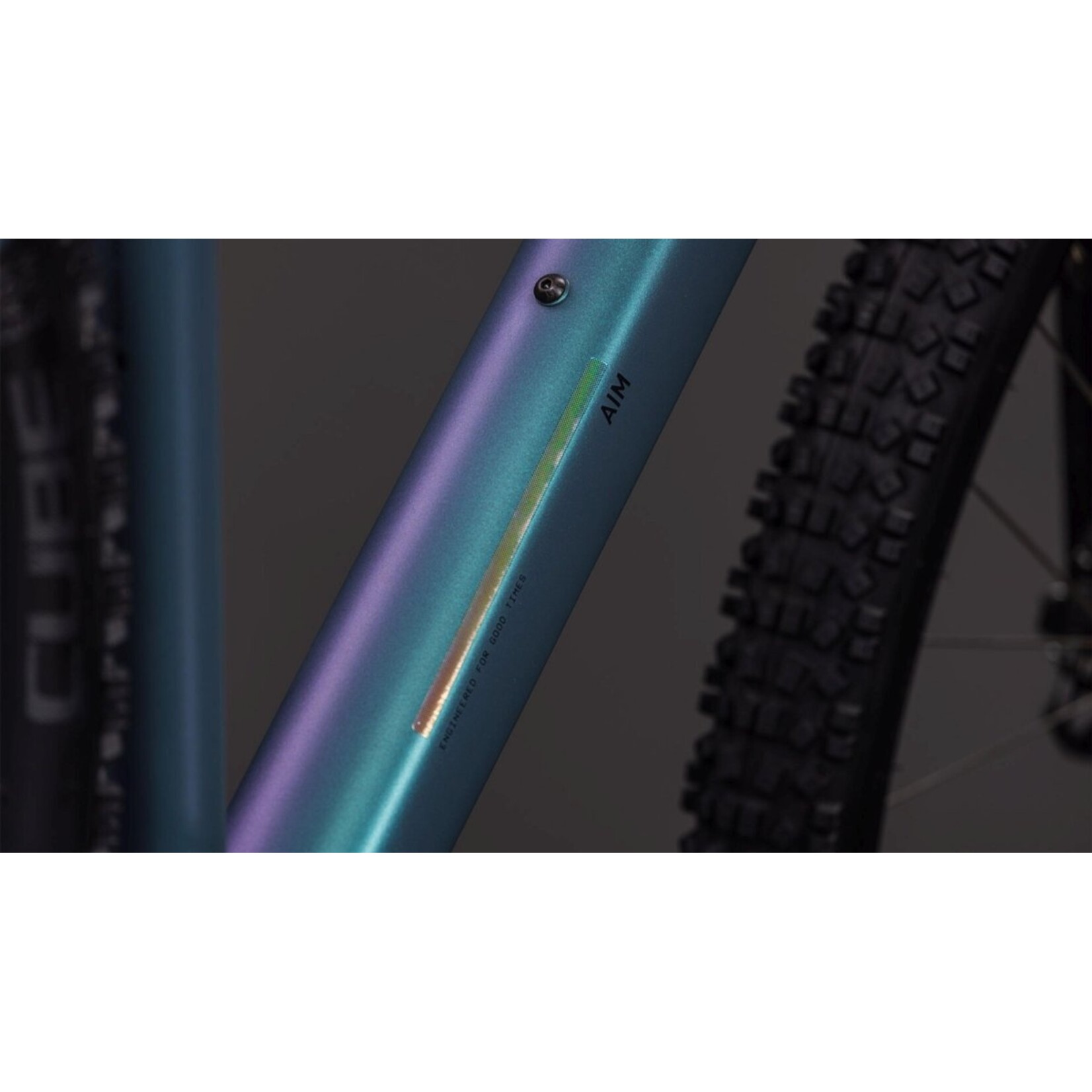 Cube CUBE AIM PRO SMARAGDGREY/PRISM