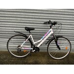 ADVANCE REFUSE LADY HYBRID BIKE