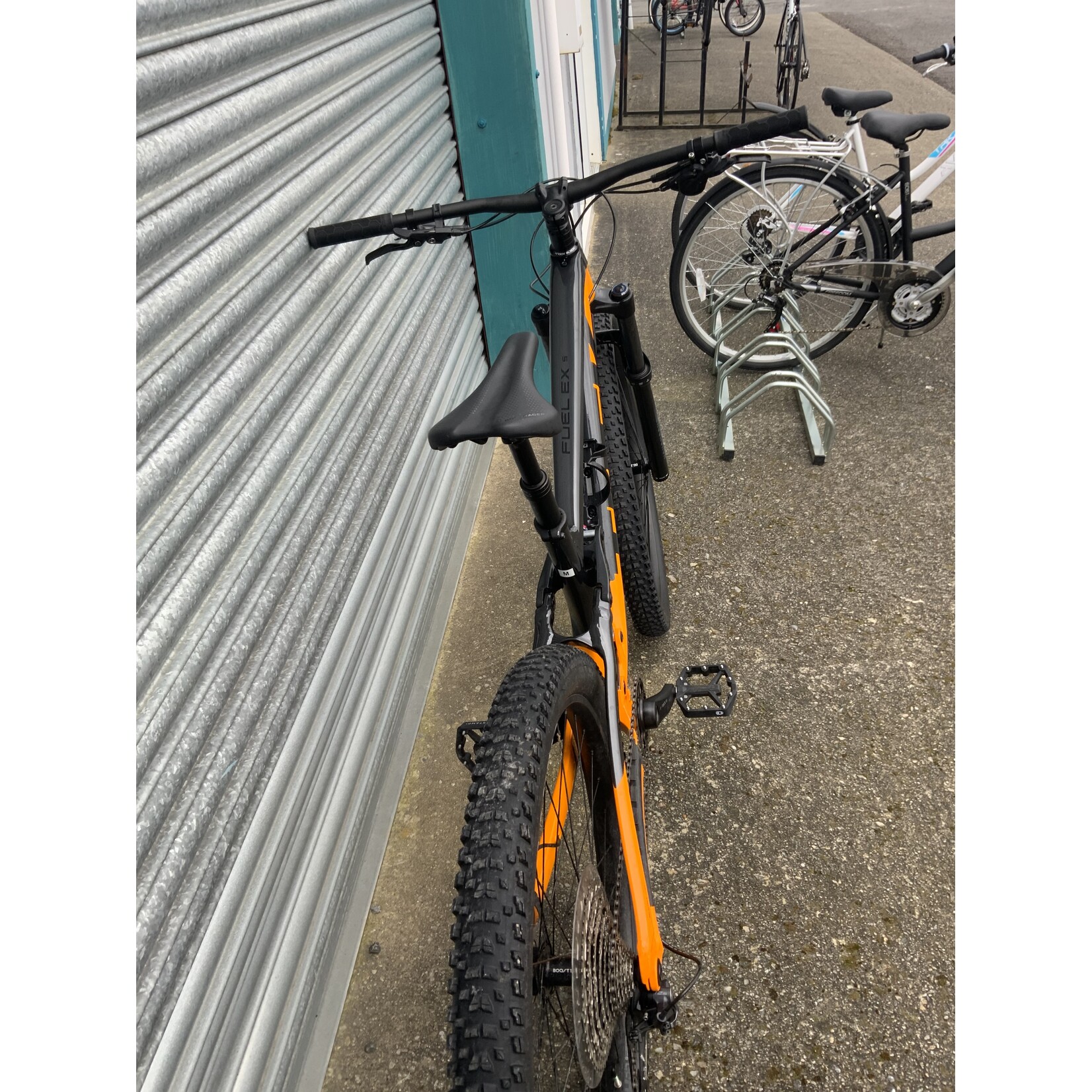 Trek TREK FUEL EX 5 MED (LIKE NEW)