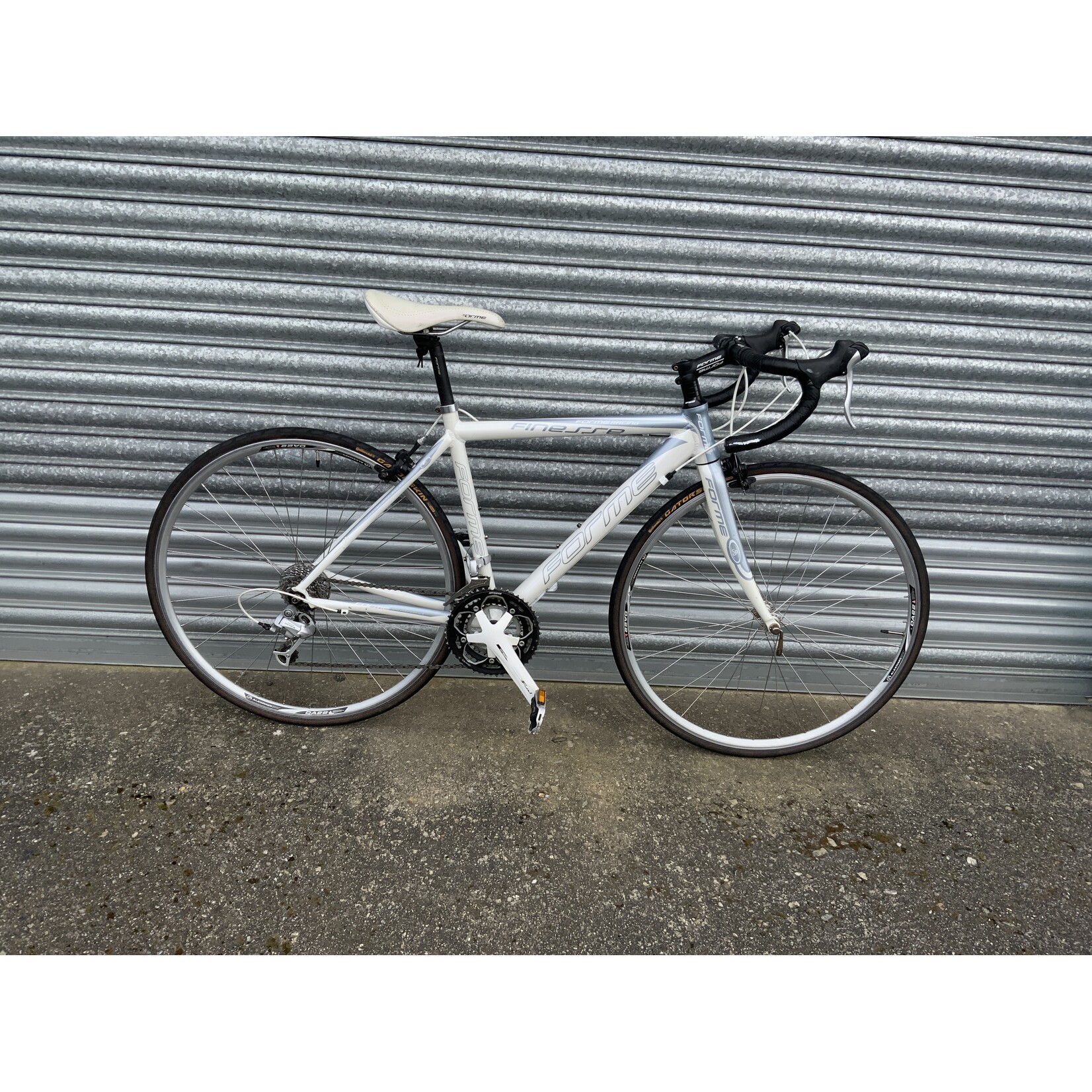 FORME FINESSE ROAD BIKE SMALL