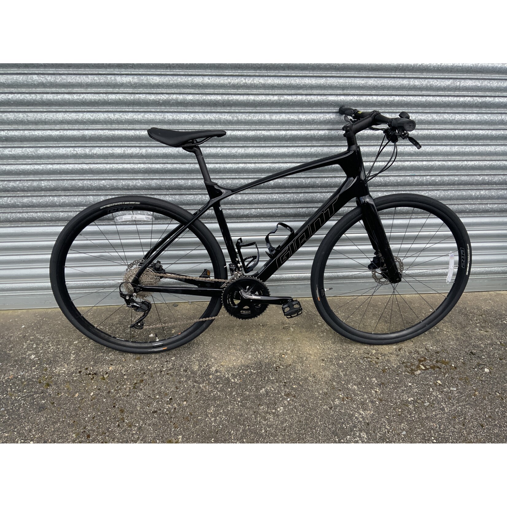 GIANT FASTROAD CARBON HYBRID BIKE