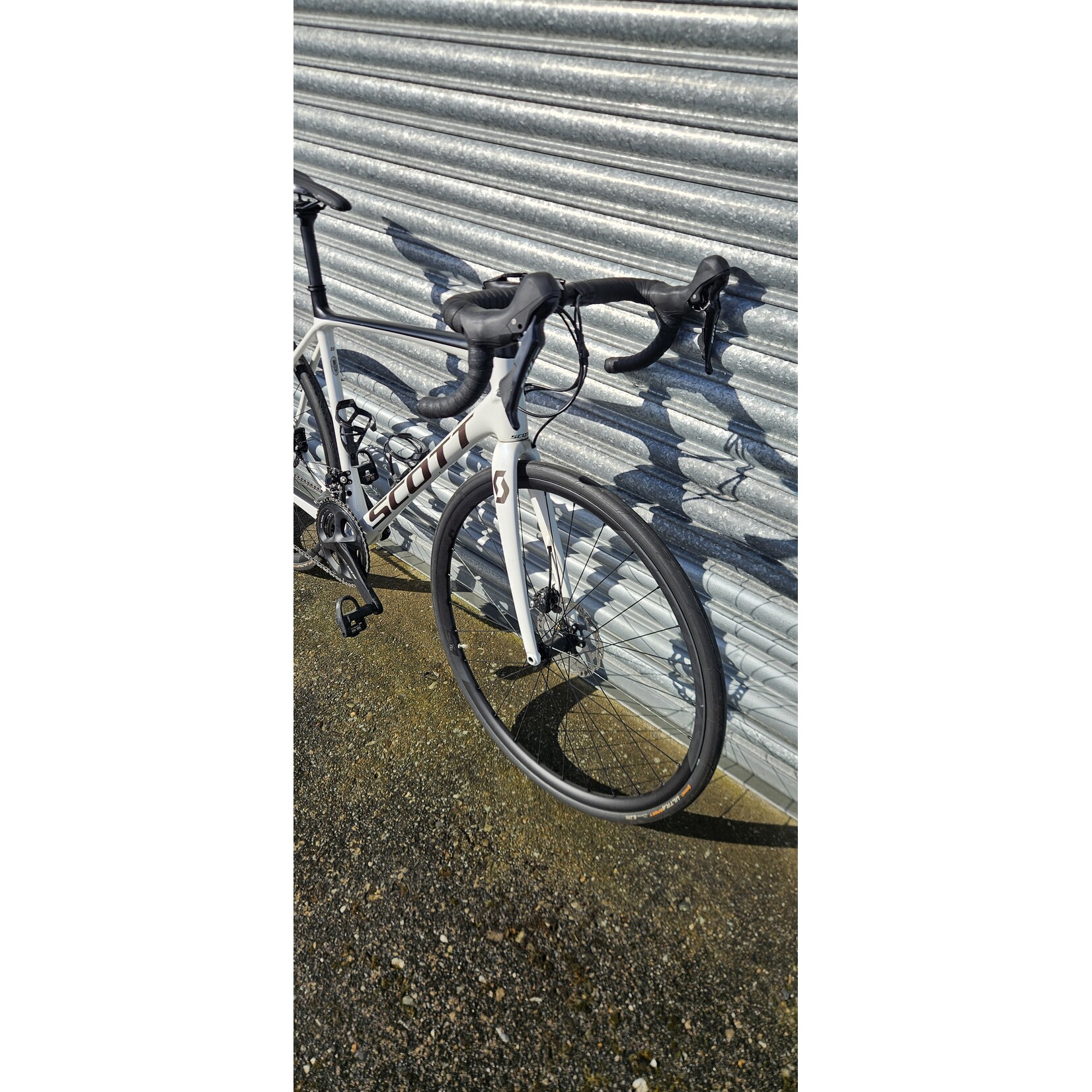 SCOTT ADDICT 20 MEDIUM ROAD BIKE