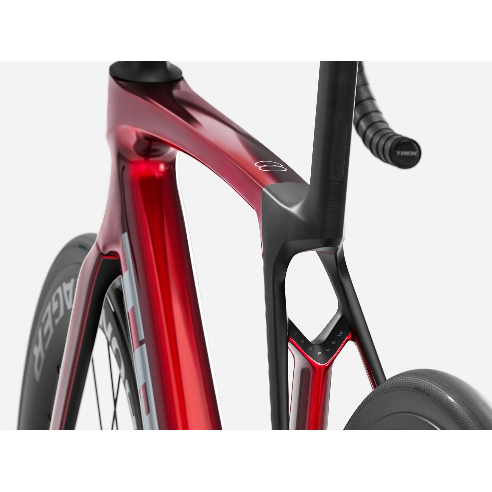 Trek TREK MADONE SL 6 GEN 8 FURY RED/MATTE DEEP SMOKE