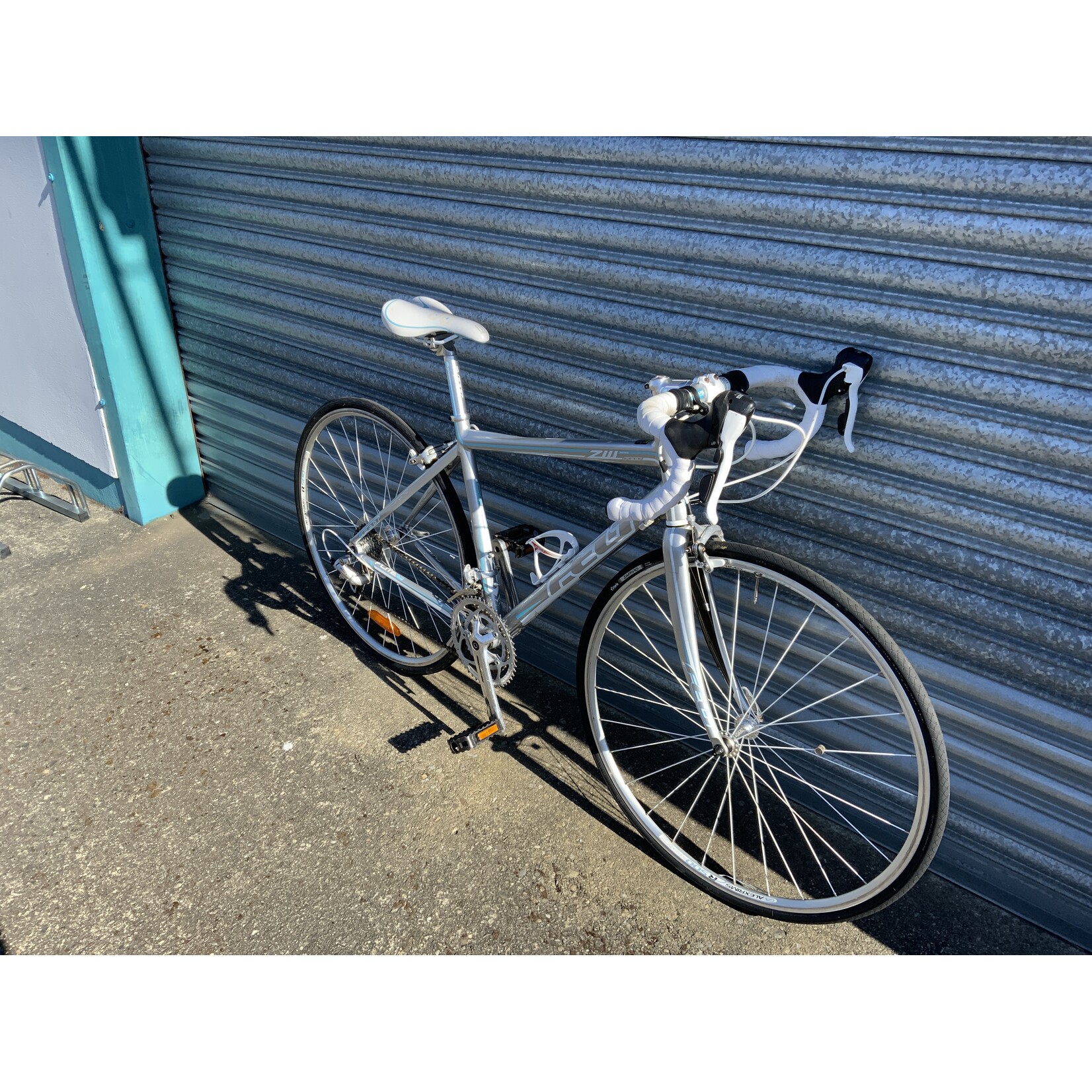 FELT ZW 50CM  ALLOY ROAD BIKE