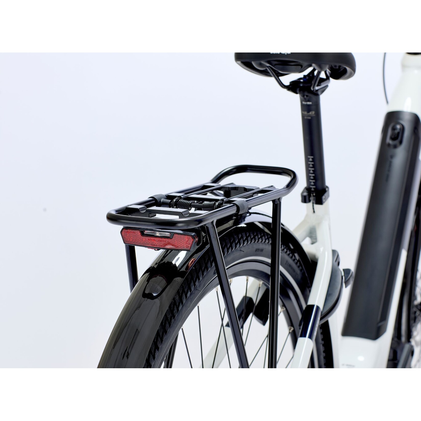 Raleigh RALEIGH MOTUS C2 SPARKLING WHITE