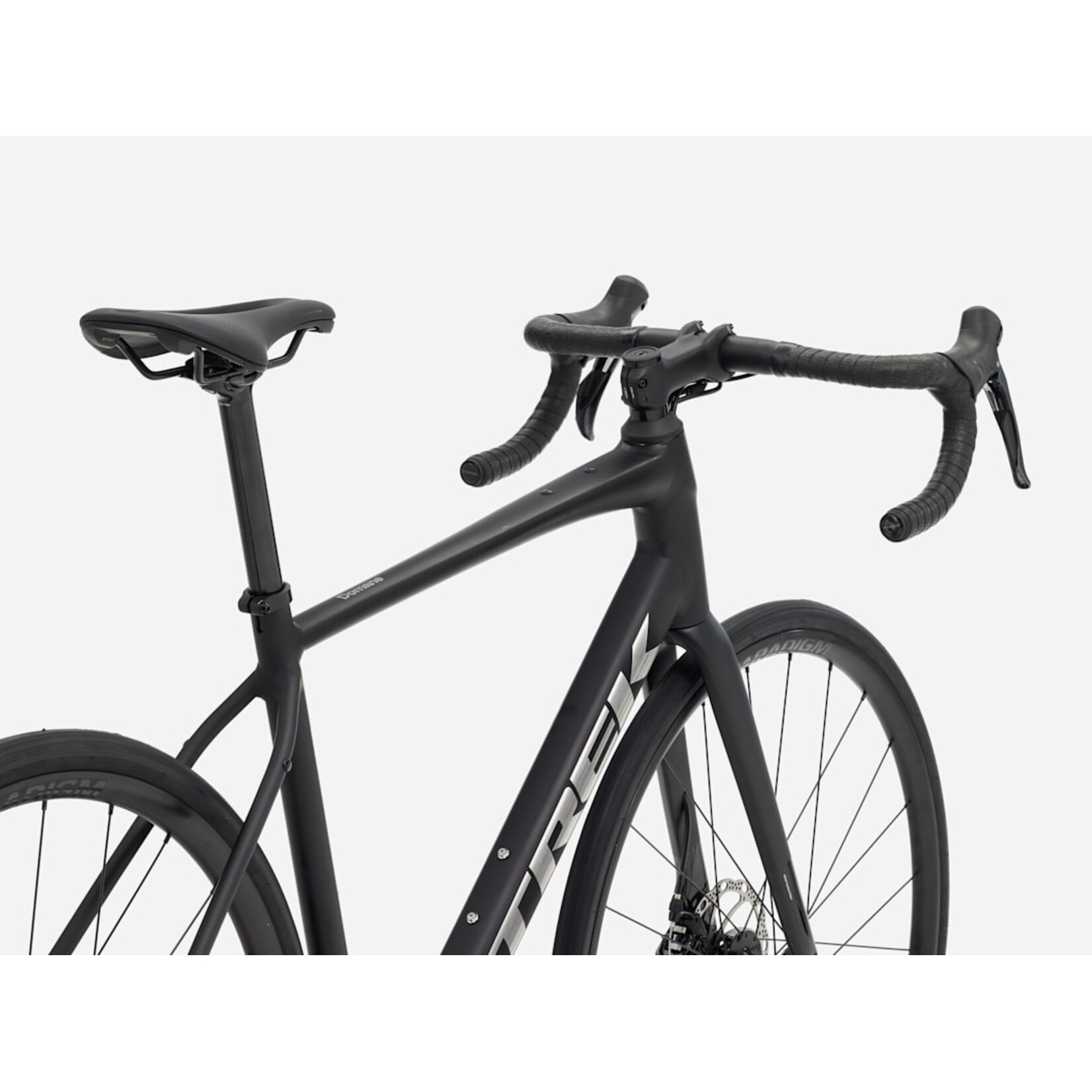 Trek TREK DOMANE AL 2 GEN 4 MATTE DARK STAR BLACK