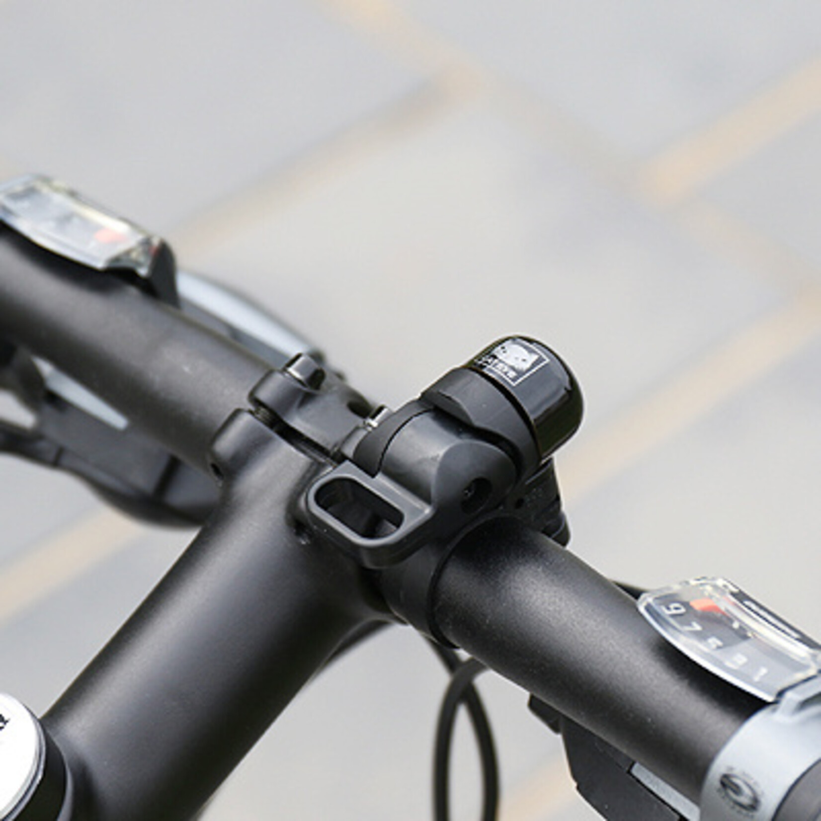 Cateye CATEYE NIDO FLEXTIGHT BELL BLACK
