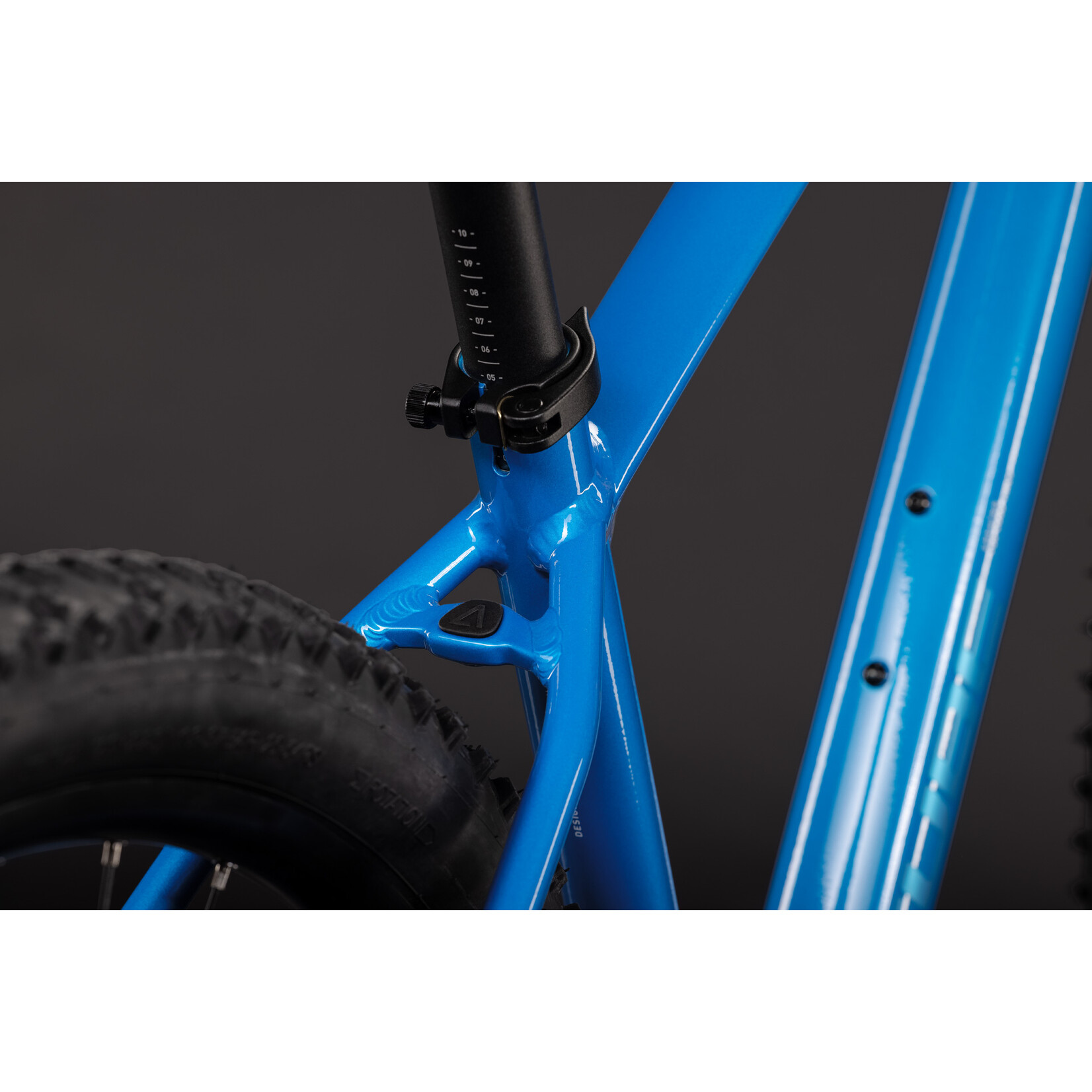 Cube CUBE AIM PRO TOPASBLUE/BLUE