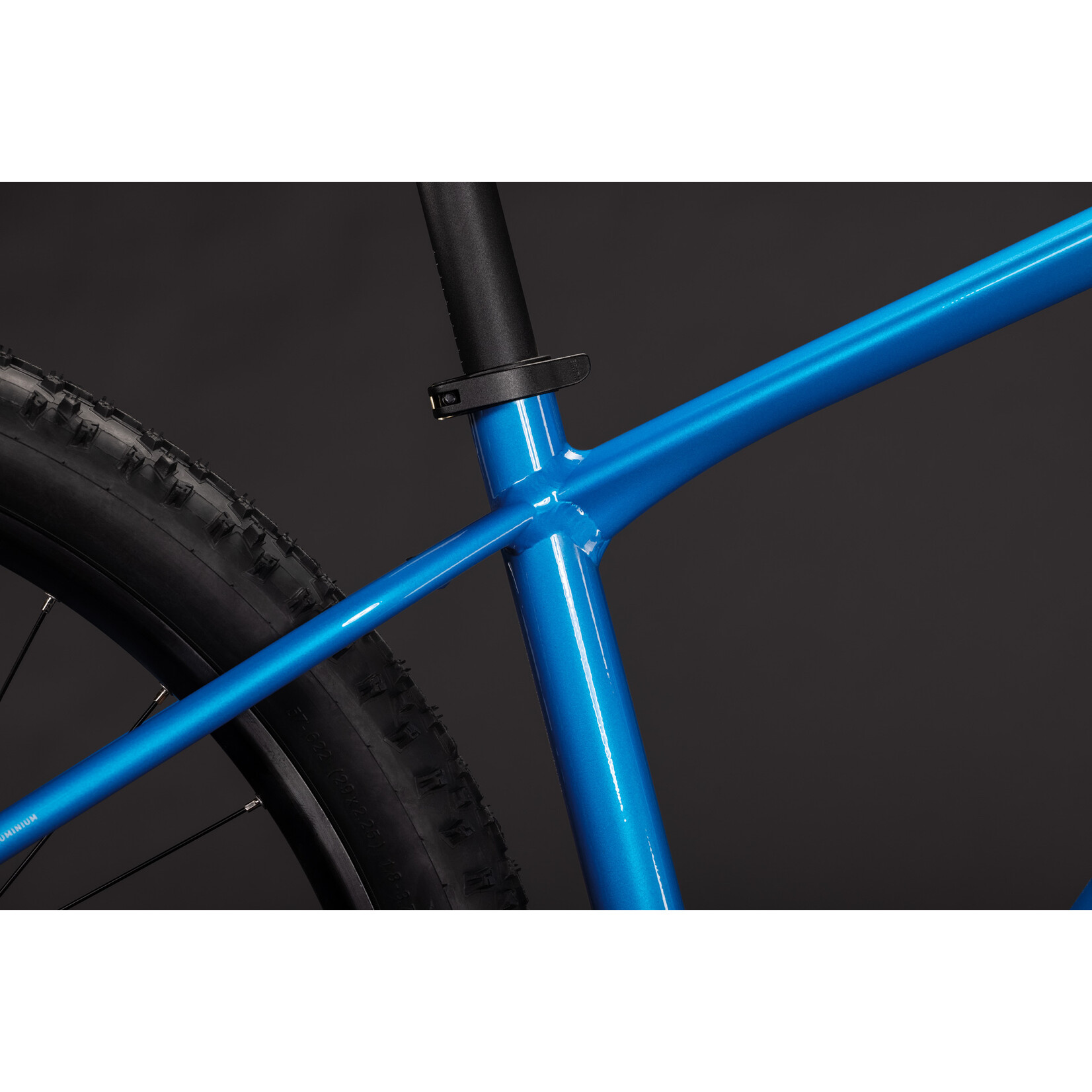 Cube CUBE AIM PRO TOPASBLUE/BLUE