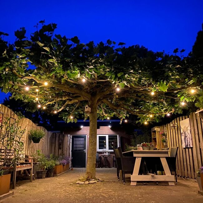 Valoketju 0.7 W LED- lampuilla, pitkät  kohotetut diodit