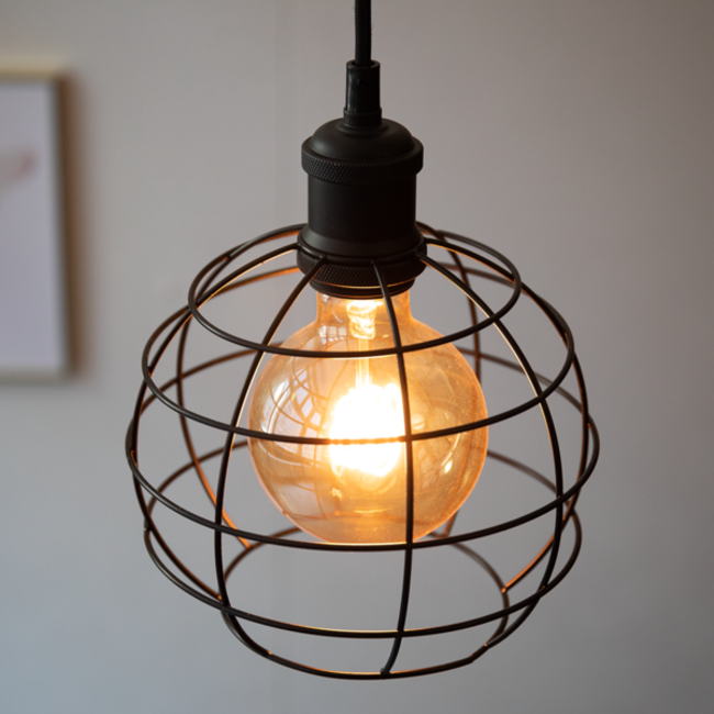 Hugo - riippuvalaisin