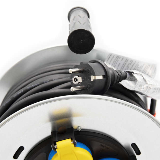 Jatkojohtokela 4 pistorasiaa