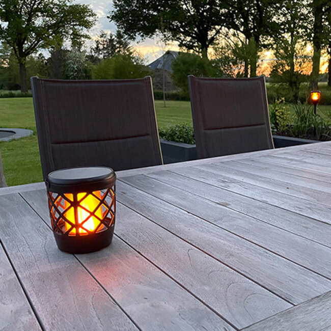 Pöytävalo 2W aurinkopaneelilla