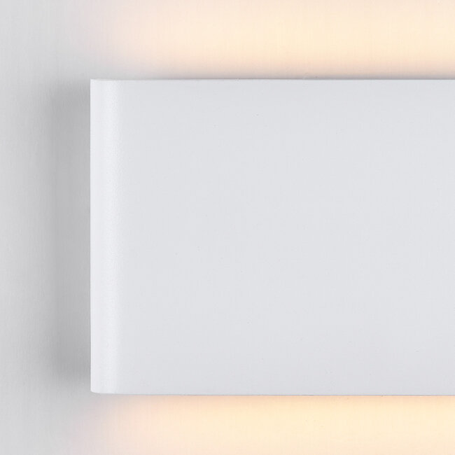 Design seinävalaisin Tommy - valkoinen