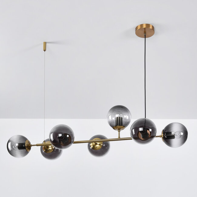 Design-riippuvalaisin Sette lasipalloilla savulasista