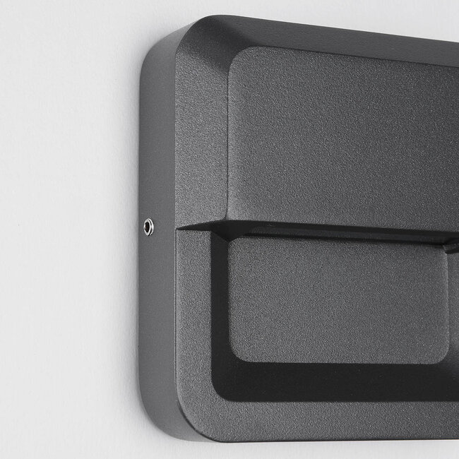 Neliönmuotoinen ulkoseinävalaisin Nico, antrasiitinharmaa ja integroitu LED