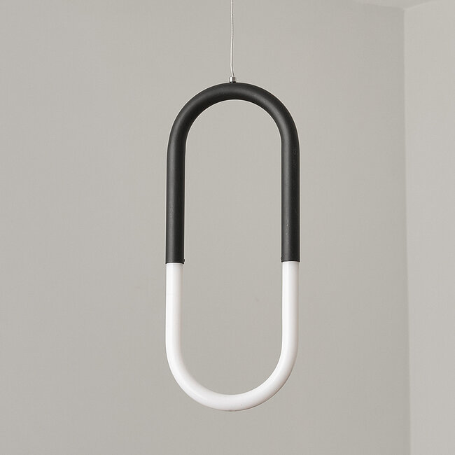 Design-riippuvalaisin Rohr - musta