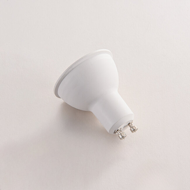 GU10-spotti LED 3-portainen himmennys 7 wattia (2700 K)