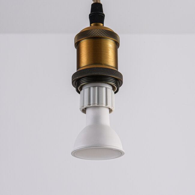 GU10-spotti LED 3-portainen himmennys 7 wattia (2700 K)