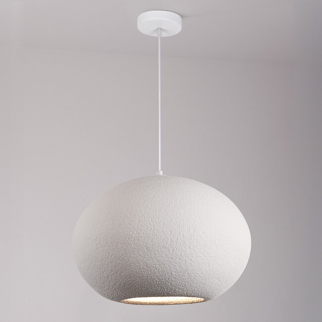 Moderni Wabi Sabi -riippuvalaisin kiviefektillä Sora Ø47 cm - valkoinen
