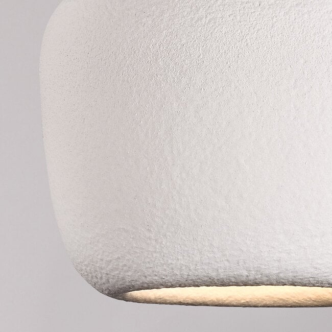 Wabi sabi -riippuvalaisin Kumo Ø 40 cm kivimäisellä pinnalla - valkoinen