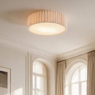 Kattovalaisin Annalies uurretulla pellavavarjostimella - luonnonvalkoinen