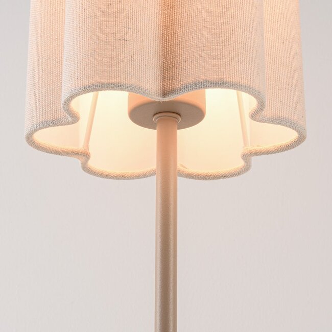 Pöytävalaisin Mirjam laskostetulla pellavakuvulla - beige