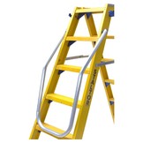 Trap glasvezelversterkt Type DT dubbel 2x5 treden inclusief platform + vaste beugel