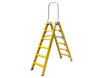 Staltor Trap glasvezelversterkt Type DT dubbel 2x6 treden inclusief platform + vaste beugel