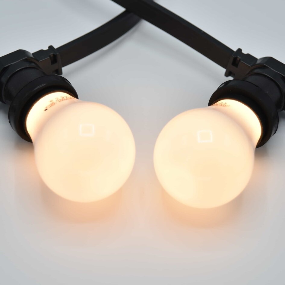 Ciepłe białe lampy LED z dużą mlecznobiałą osłoną, Ø60