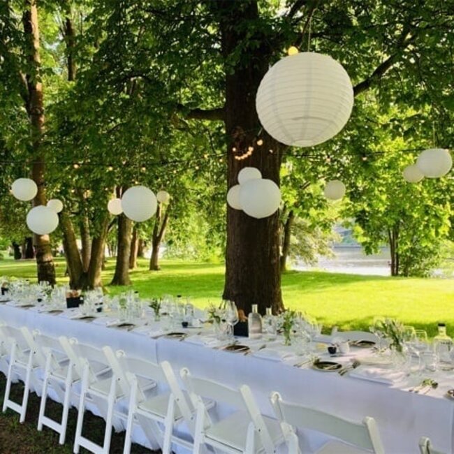 Biały nylonowy lampion zewnętrzny