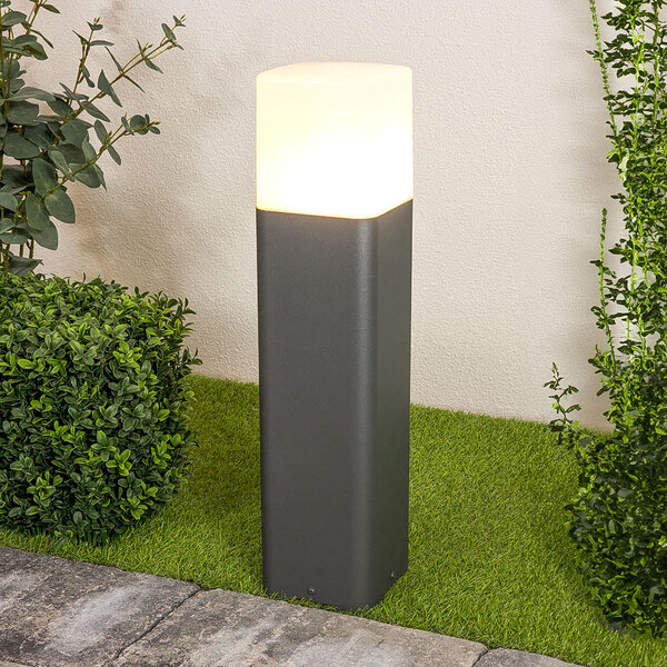 Nowoczesna kwadratowa zewnętrzna lampa podłogowa Rocky - antracytowa